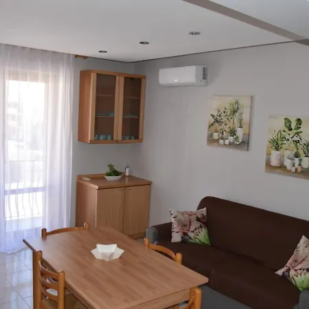 Panorama House マスカリ